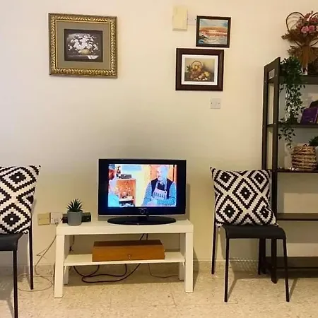 In Kapparis Paralimni