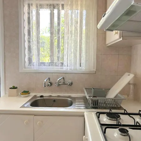 In Kapparis * פאראלימני